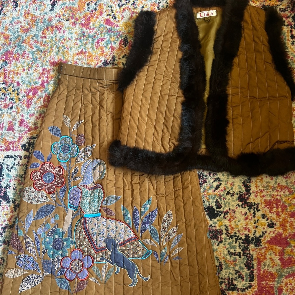 Vintage Brown Quilted Vest and Skirt Set with Embroidery